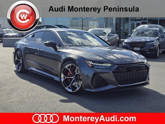 2024 Audi RS7 Performance's photo