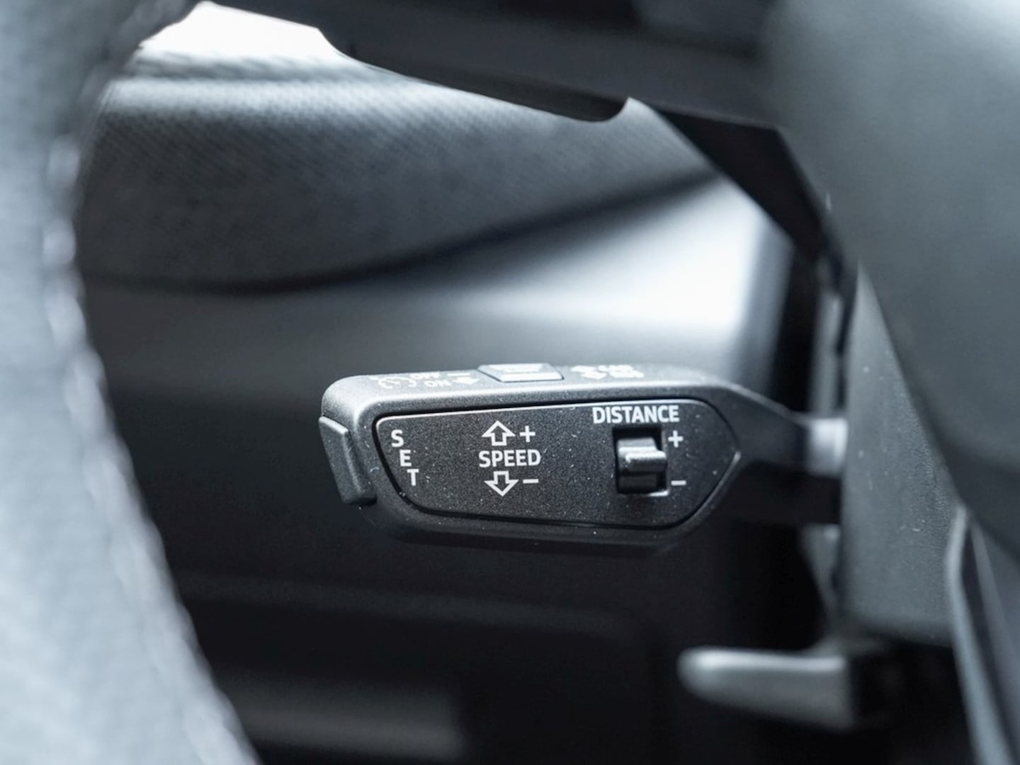Bild über Audi Q5 SUV TDI quattro 150 kW S tronic - für weitere Informationen kontaktieren Sie den Audi Partner