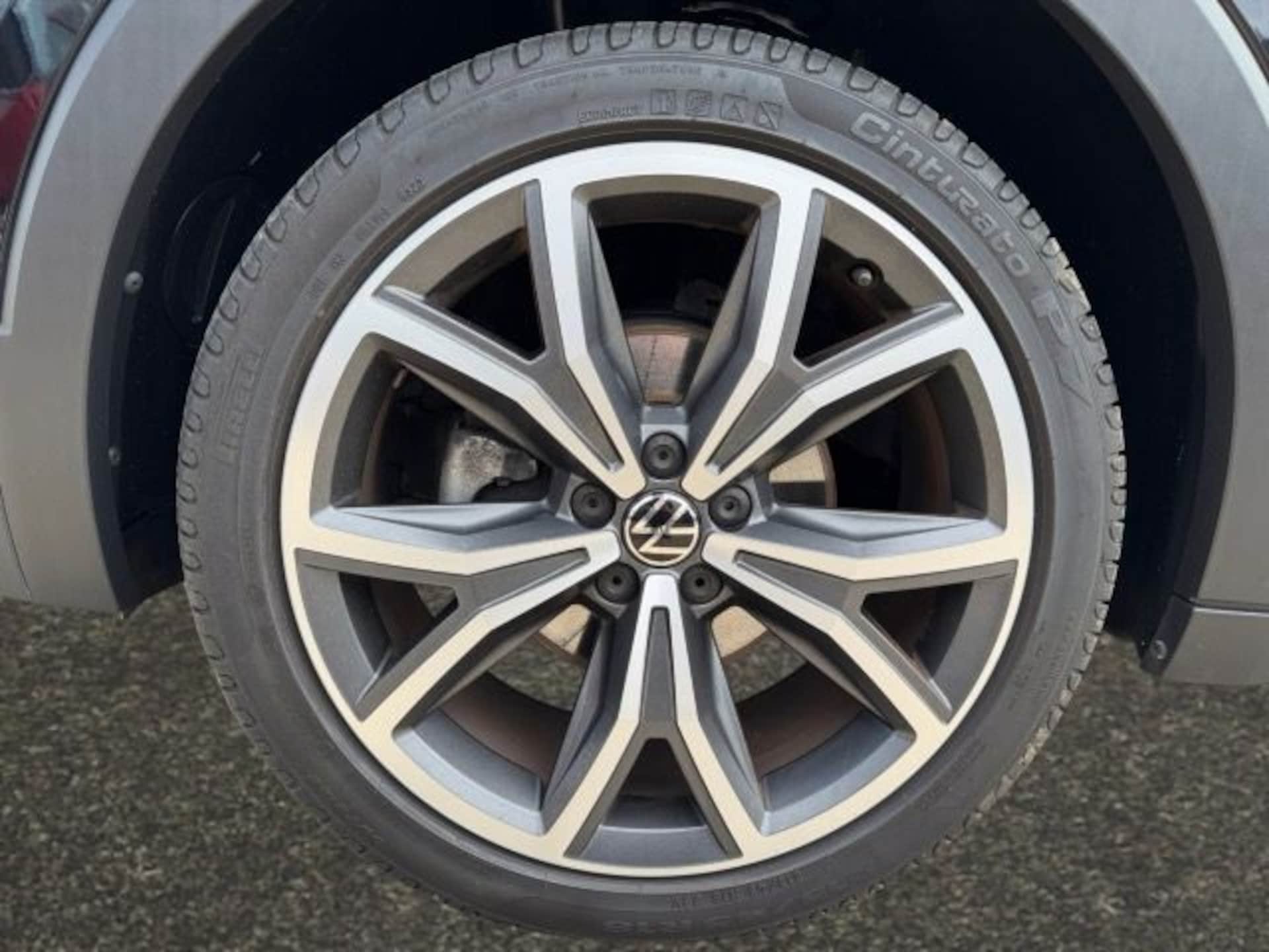 Volkswagen T-Cross Style