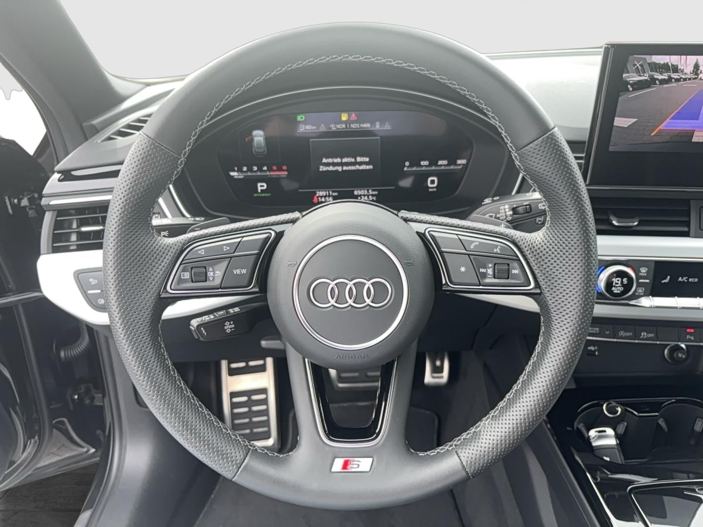 Bild über Audi S4 Avant TDI quattro tiptronic - für weitere Informationen kontaktieren Sie den Audi Partner