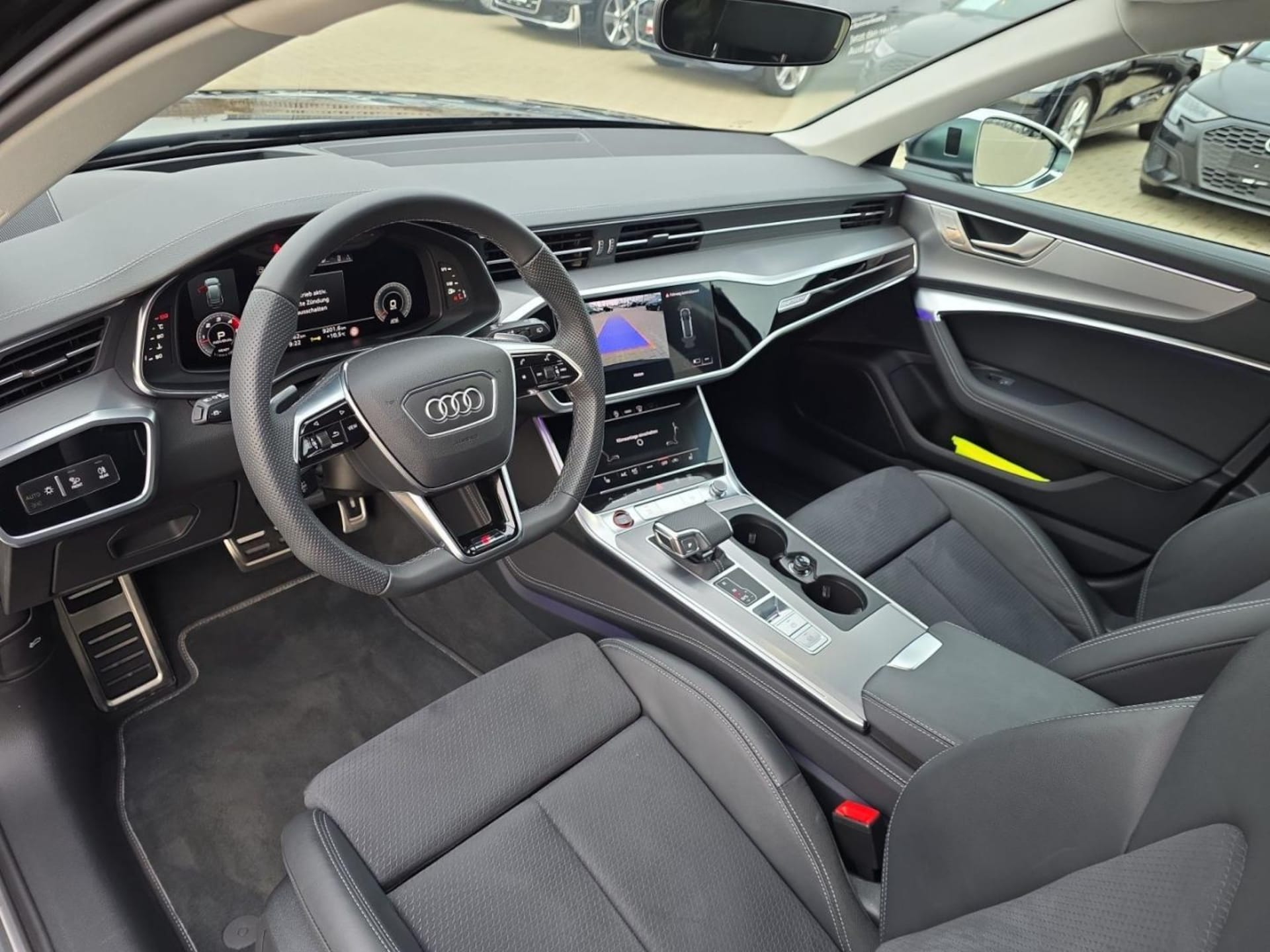 Audi S6 Avant