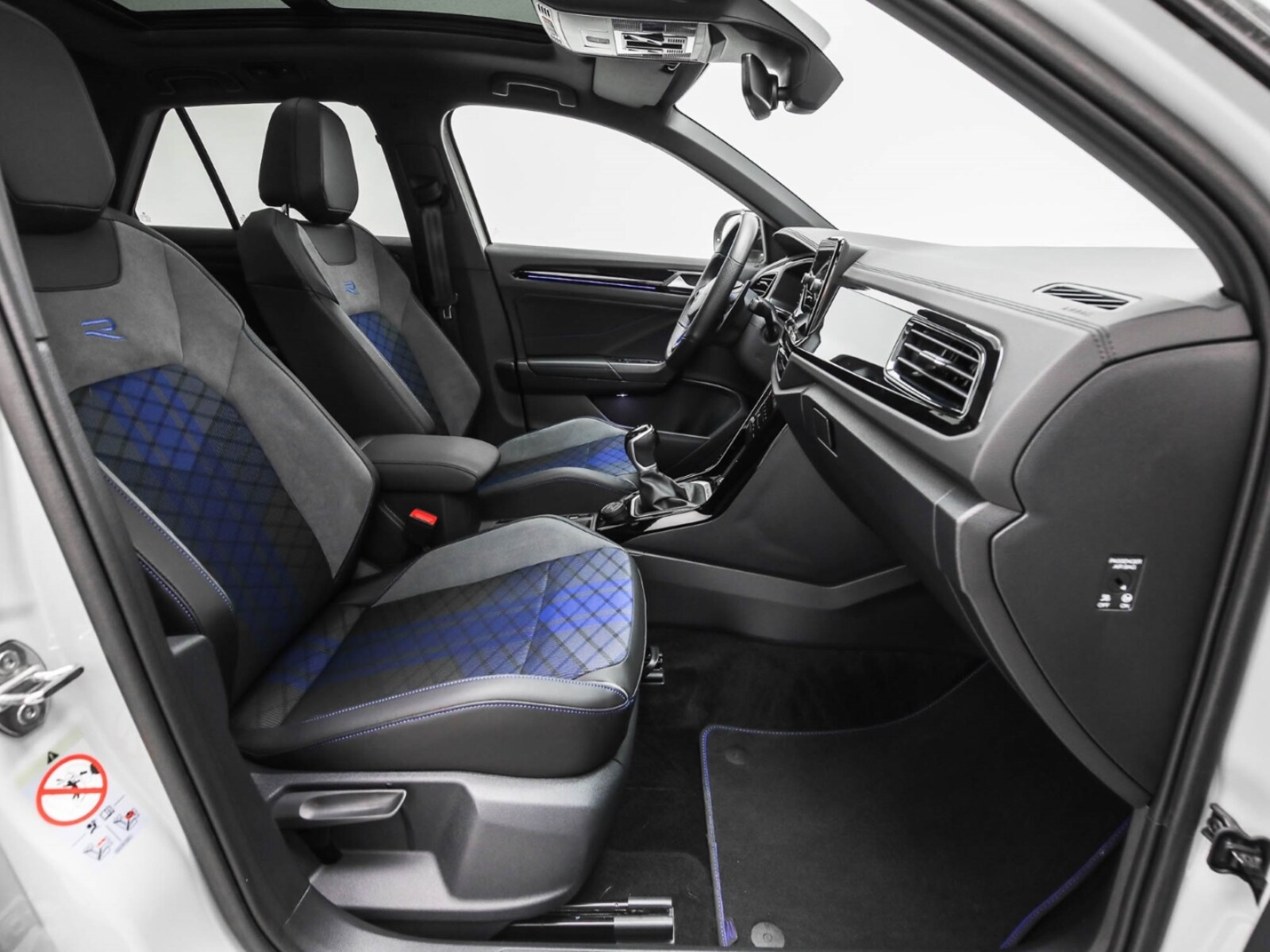 Volkswagen T-Roc – Bild 11