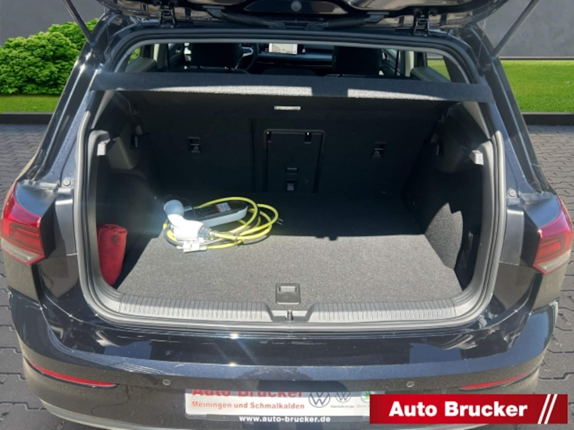 Volkswagen Golf Style