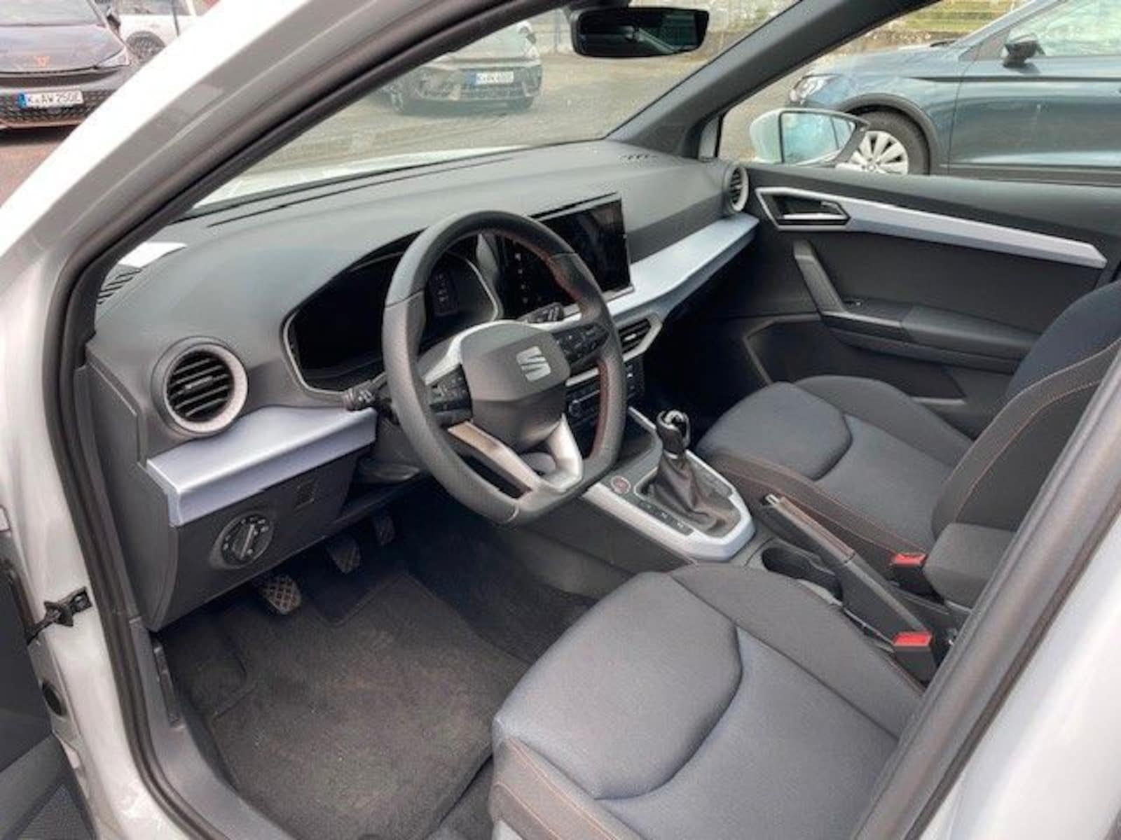 SEAT Arona – Bild 12