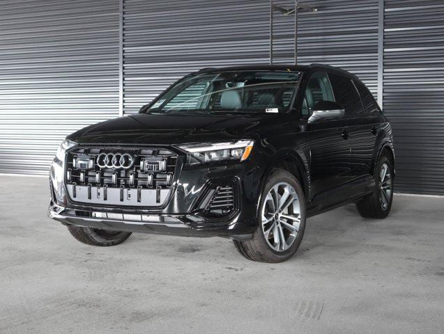 2026 Audi Q7 Premium