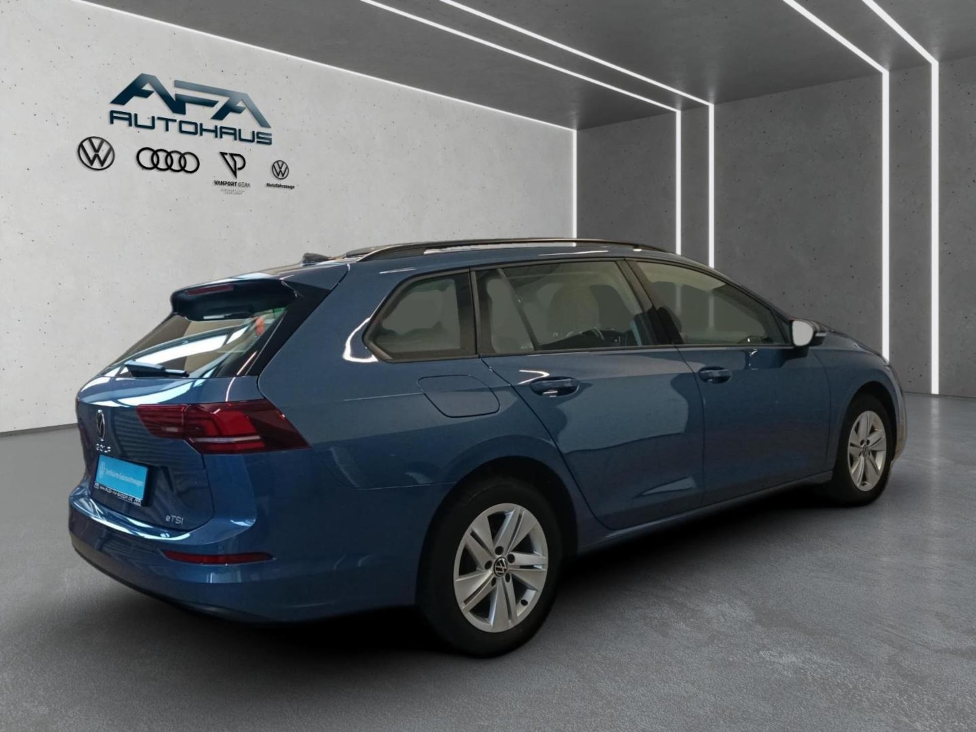 Volkswagen Golf Variant Life