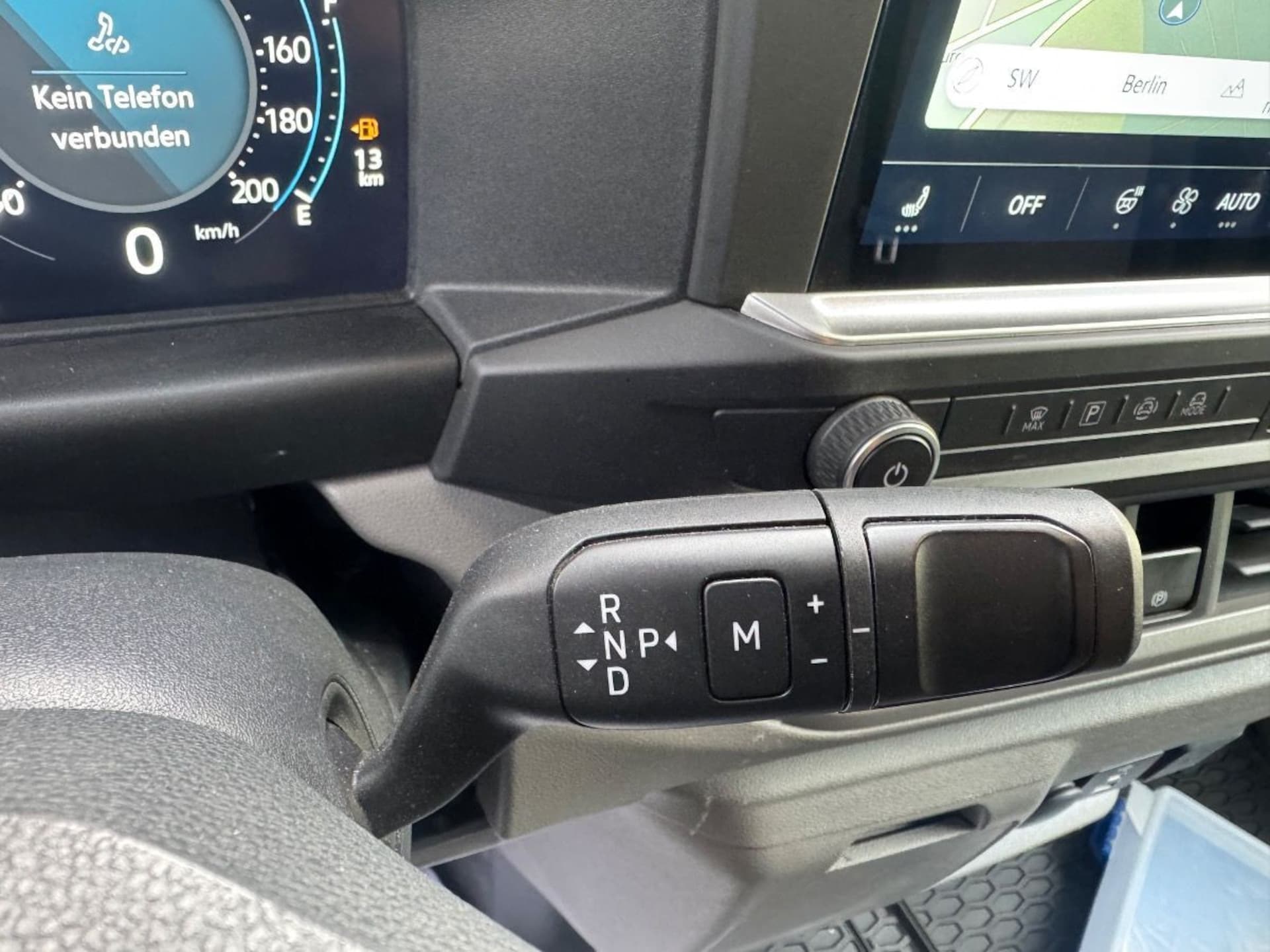 Volkswagen Transporter Kasten langer Radstand