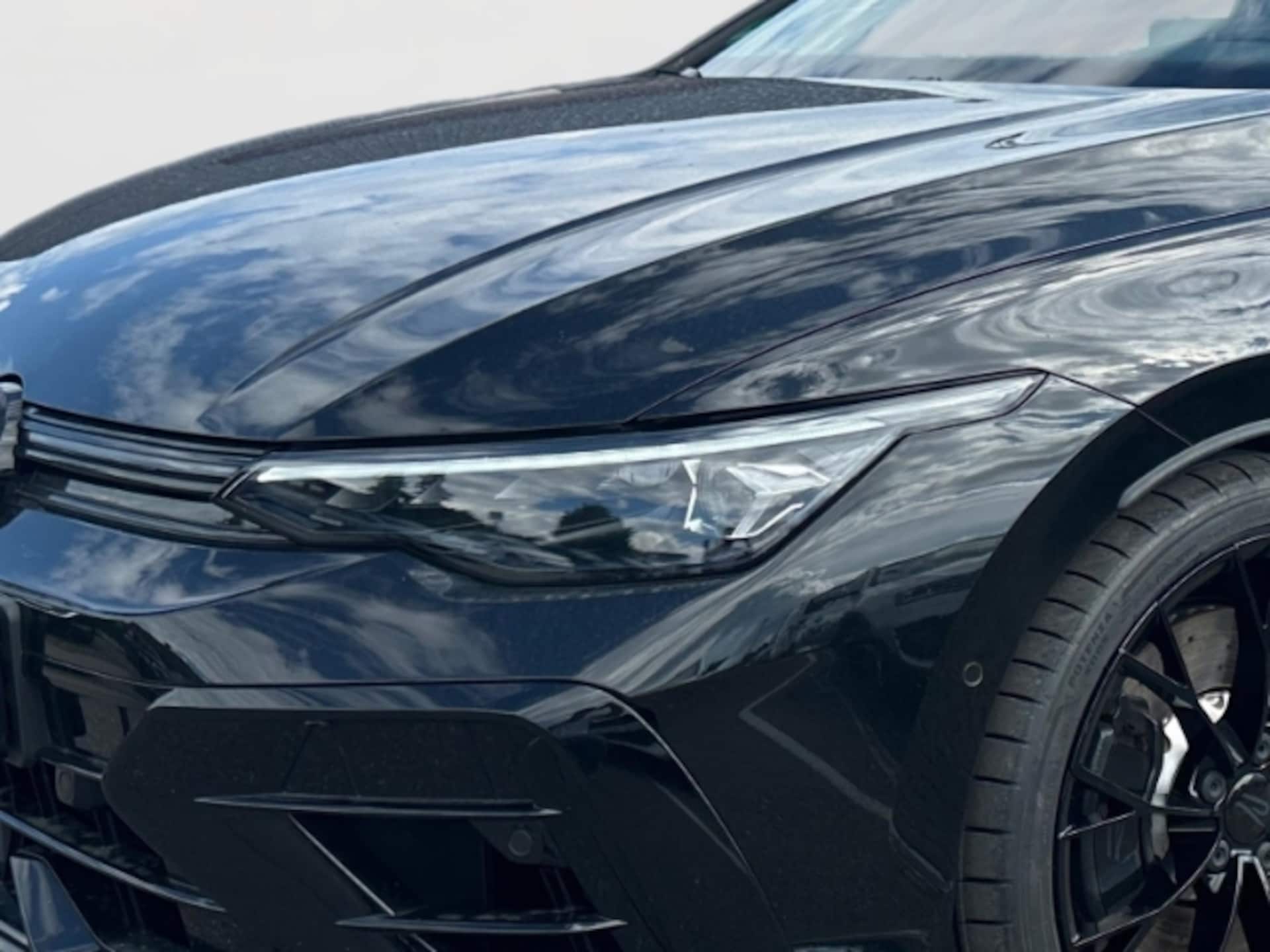 Volkswagen Golf R Black Edition