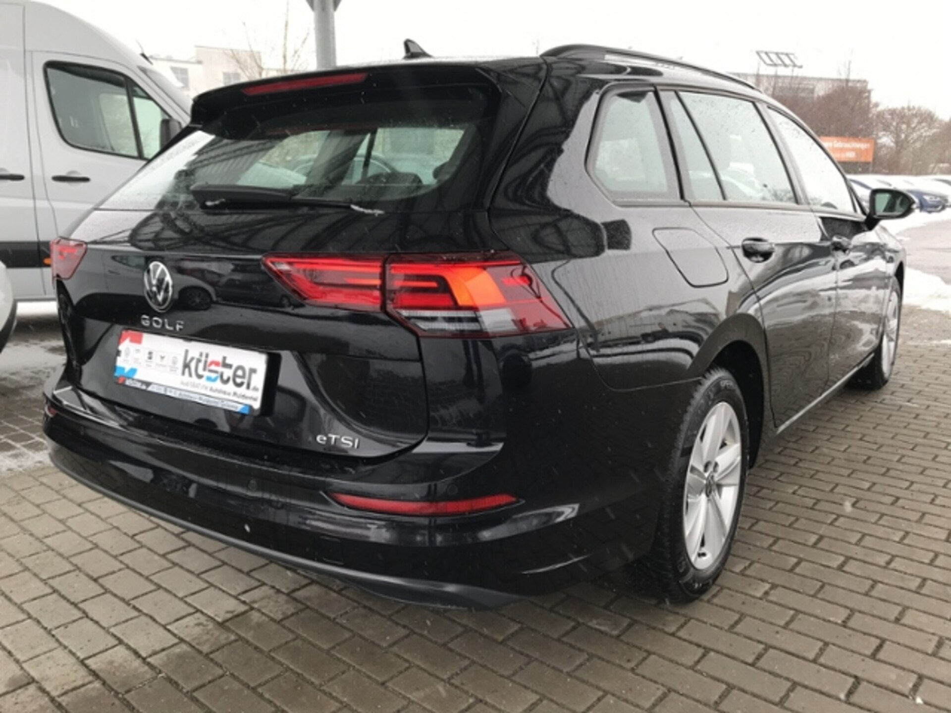 Volkswagen Golf Variant Life