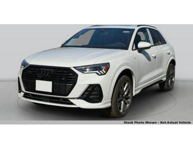 2025 Audi Q3 45 TFSI S Line Premium Plus quattro's photo