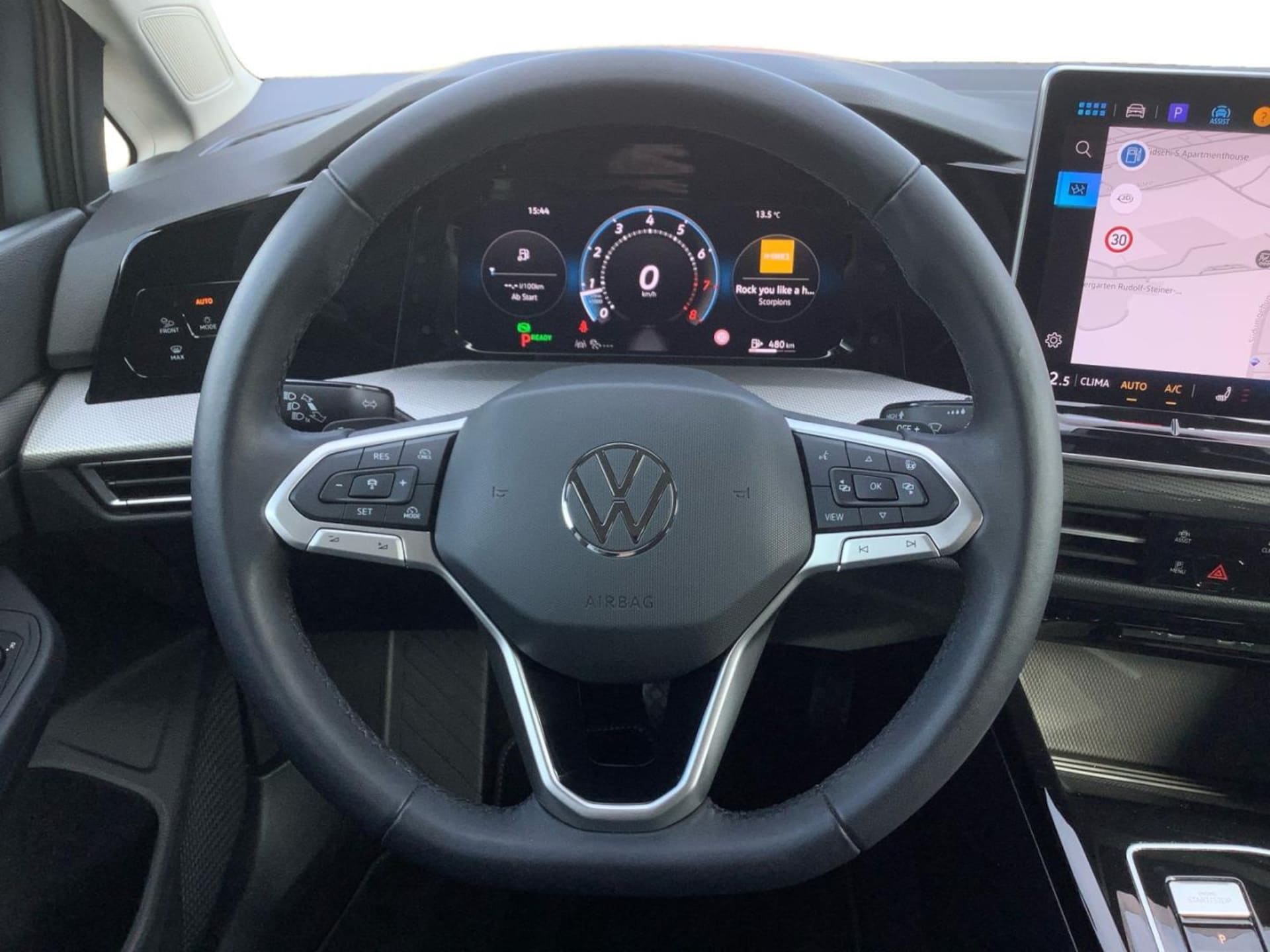 Volkswagen Golf Style