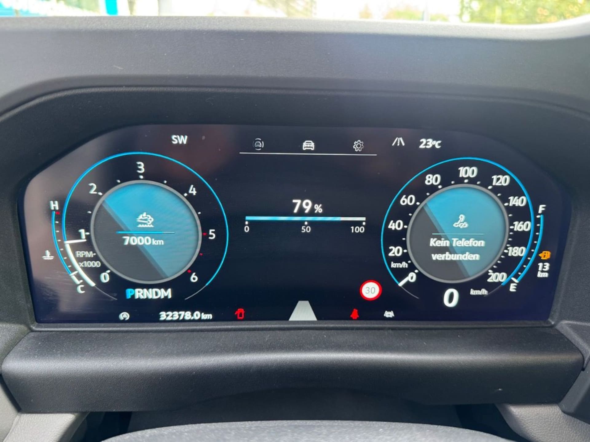 Volkswagen Transporter Kasten langer Radstand