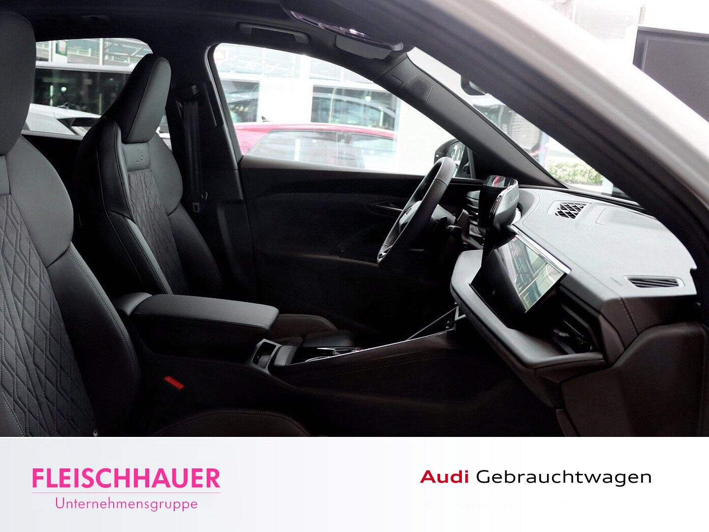 Bild über Audi Q5 Sportback TDI quattro 150 kW S tronic - für weitere Informationen kontaktieren Sie den Audi Partner