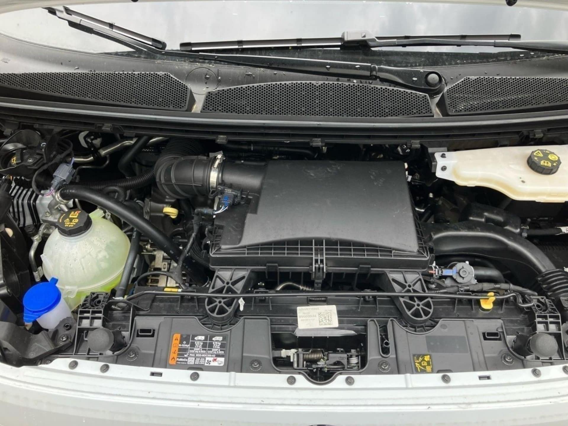 Volkswagen Transporter Kasten langer Radstand