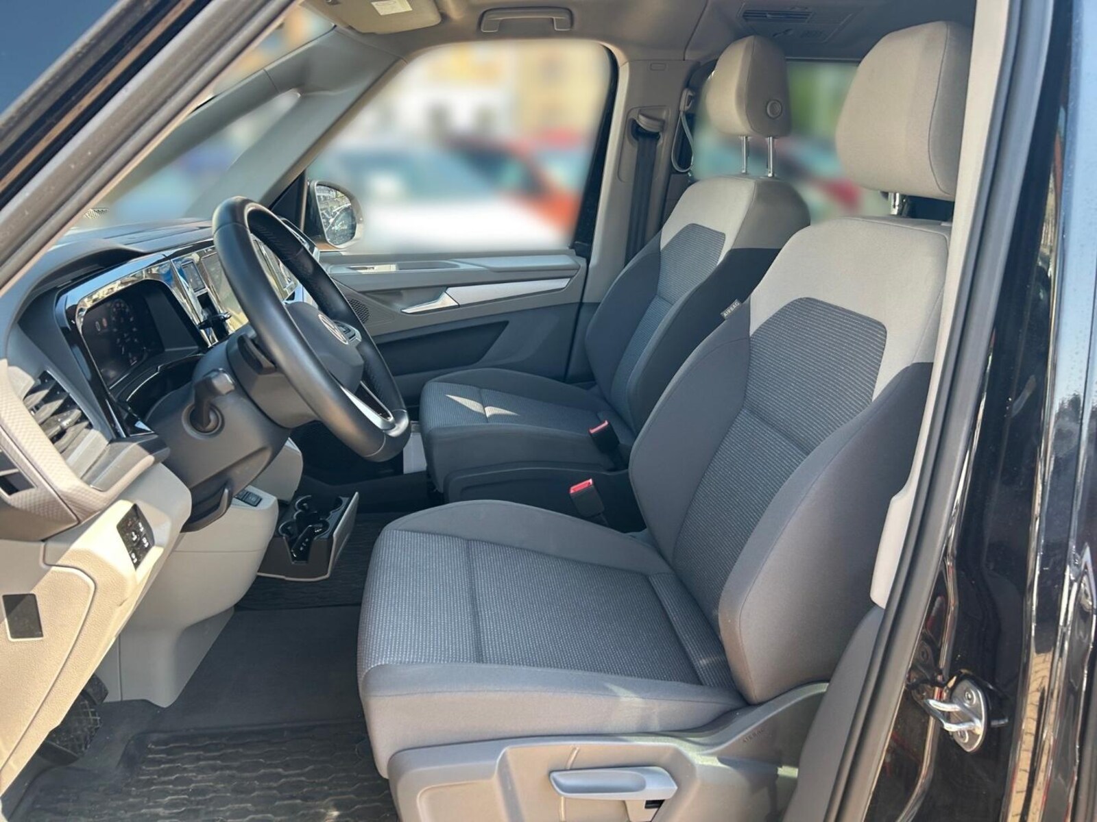 Volkswagen Multivan Langversion – Bild 10