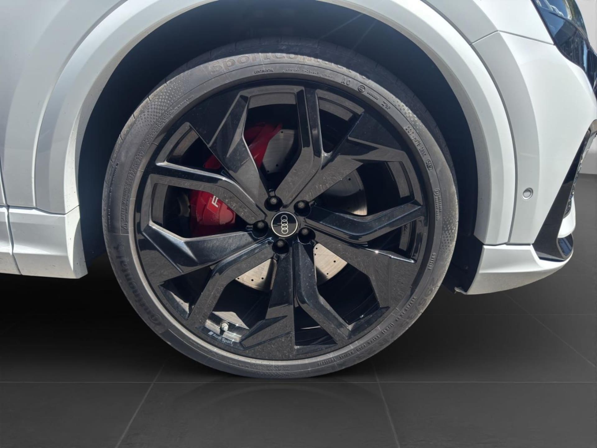 Audi RS Q8 SUV