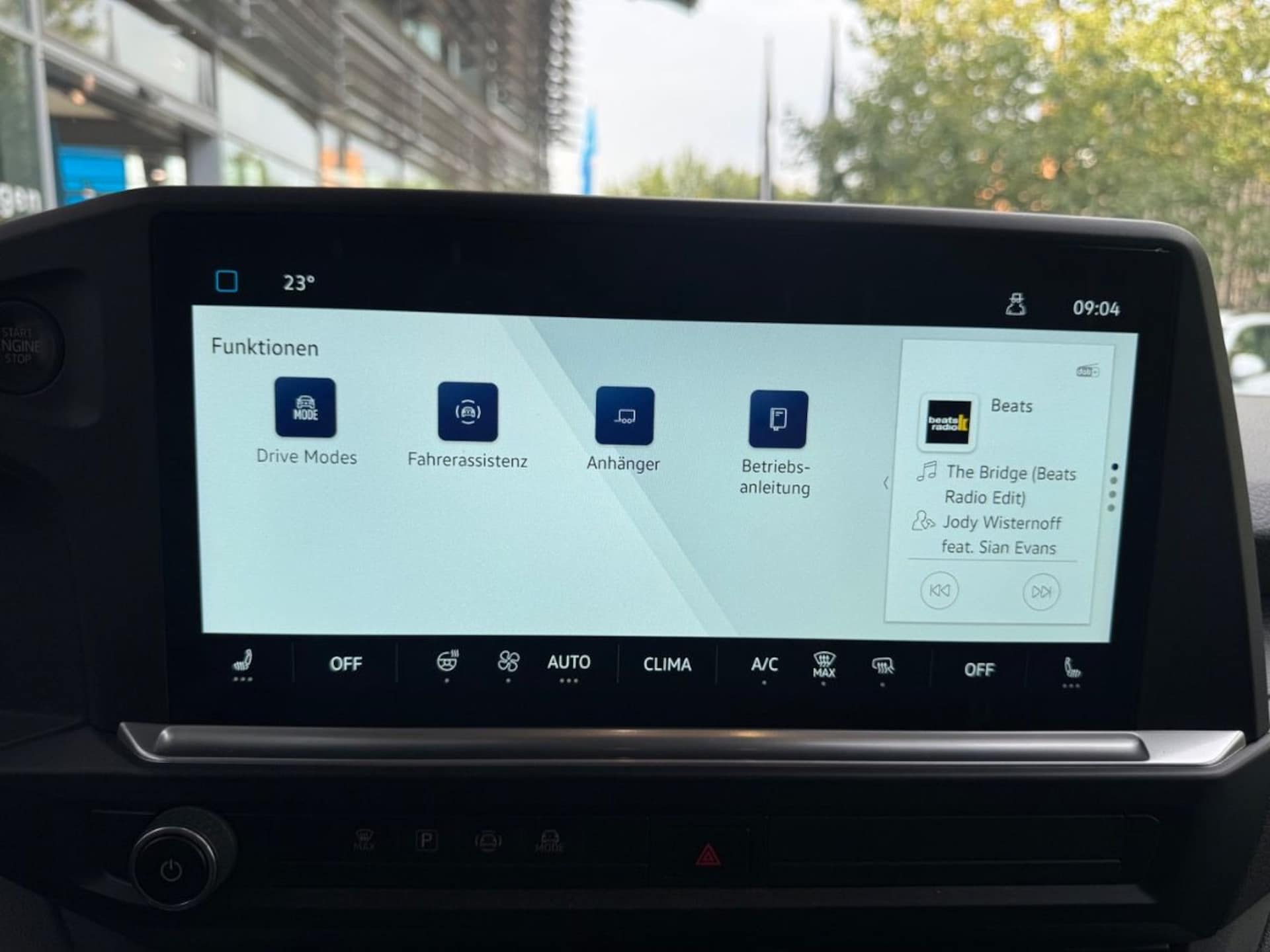 Volkswagen Transporter Kasten langer Radstand