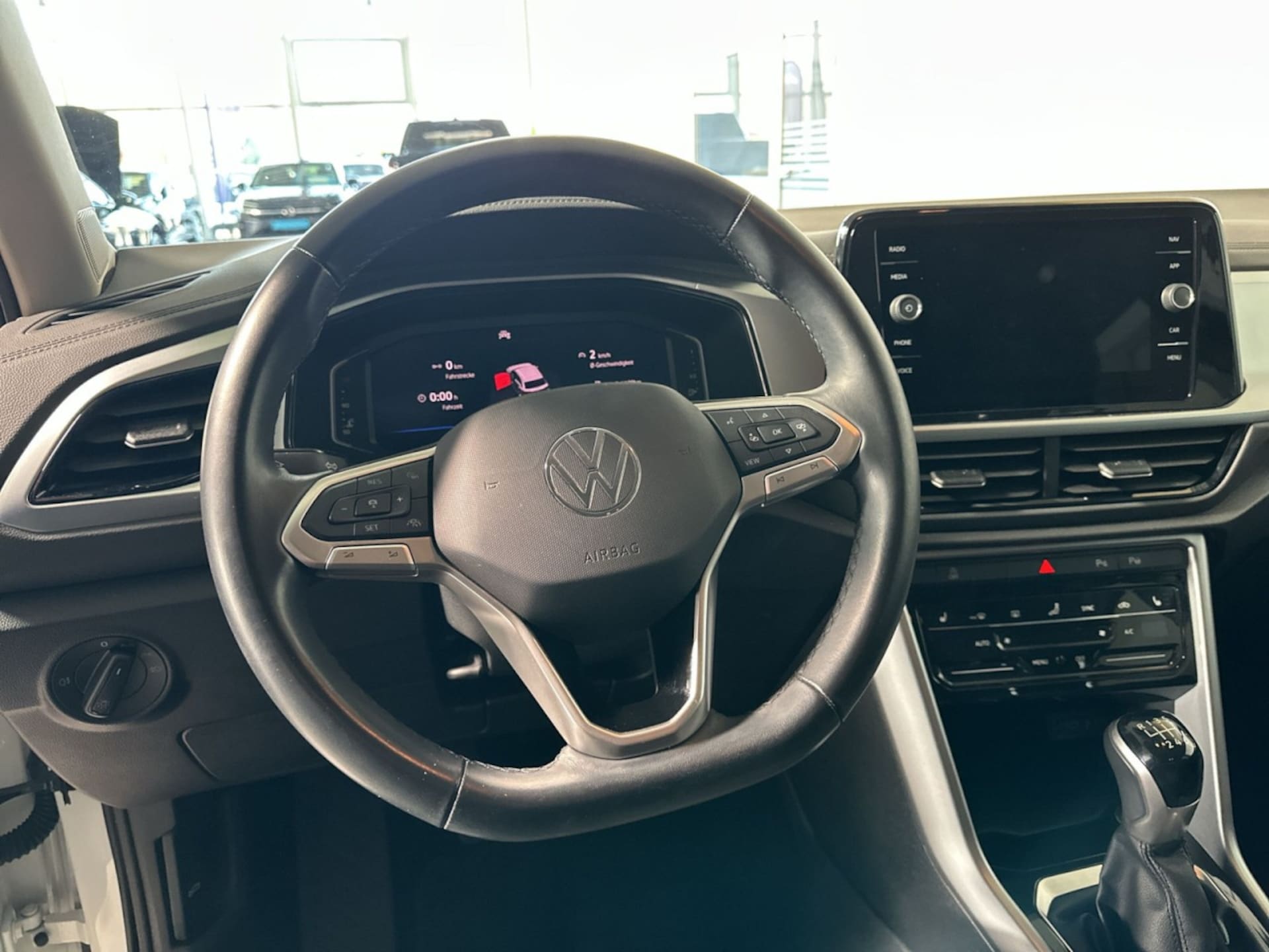 Volkswagen T-Roc Life