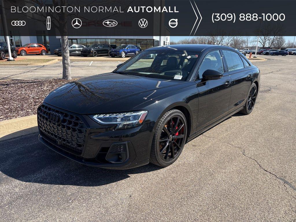 2022 Audi S8 4.0T quattro Tiptronic's photo