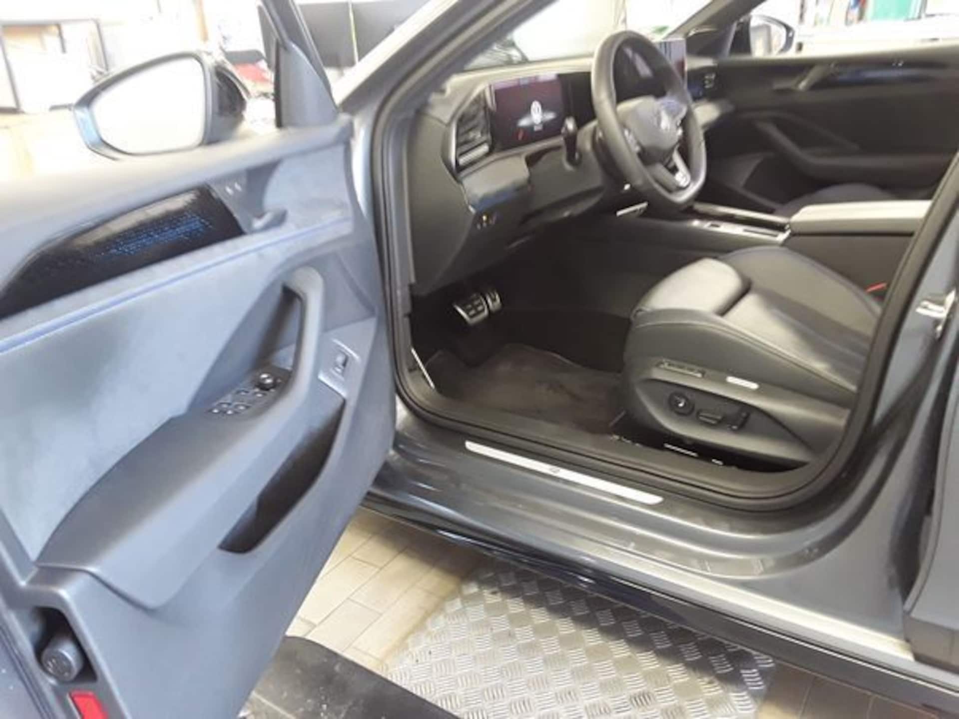 Volkswagen Passat R-Line