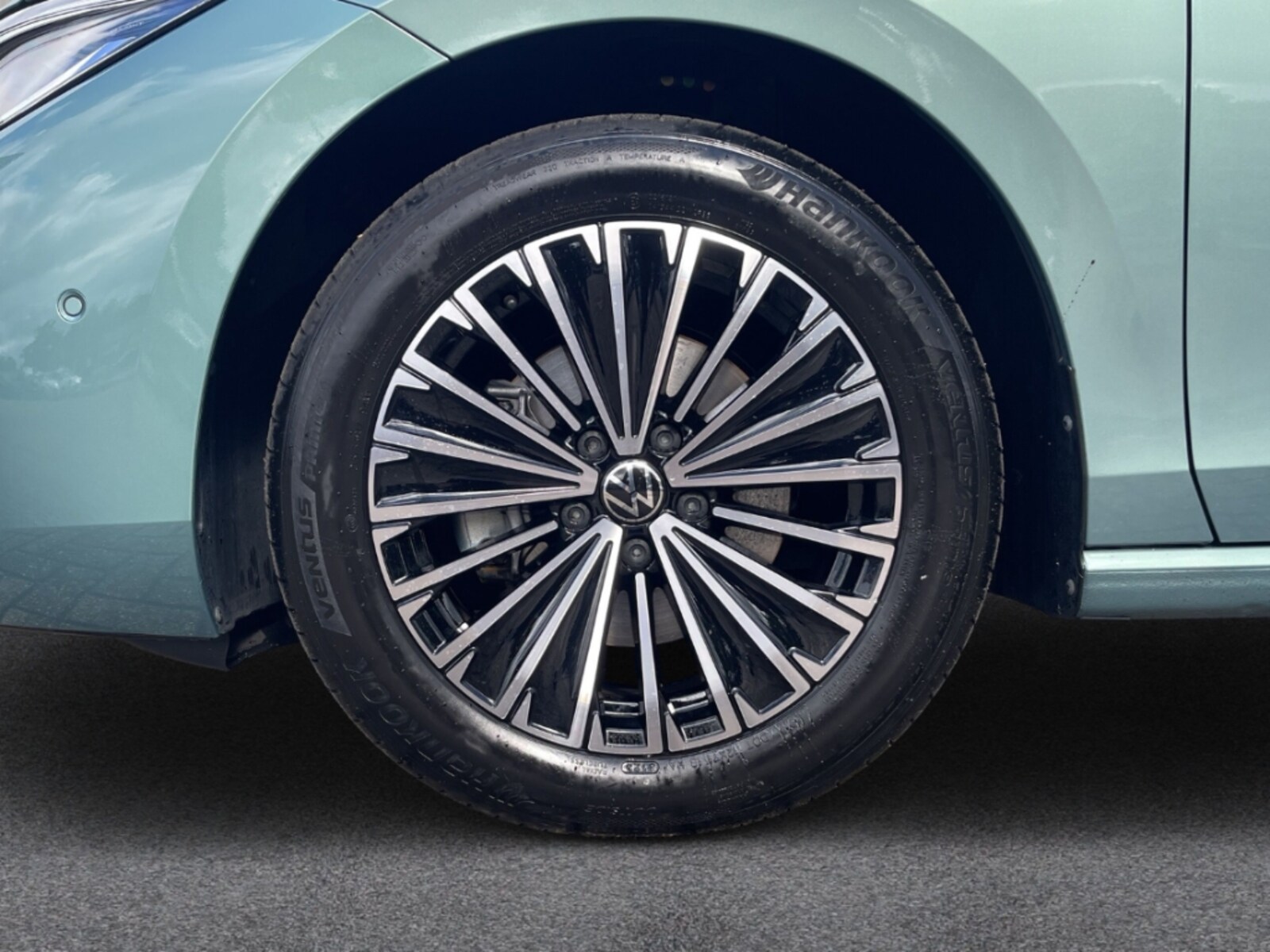 Volkswagen Passat – Bild 11