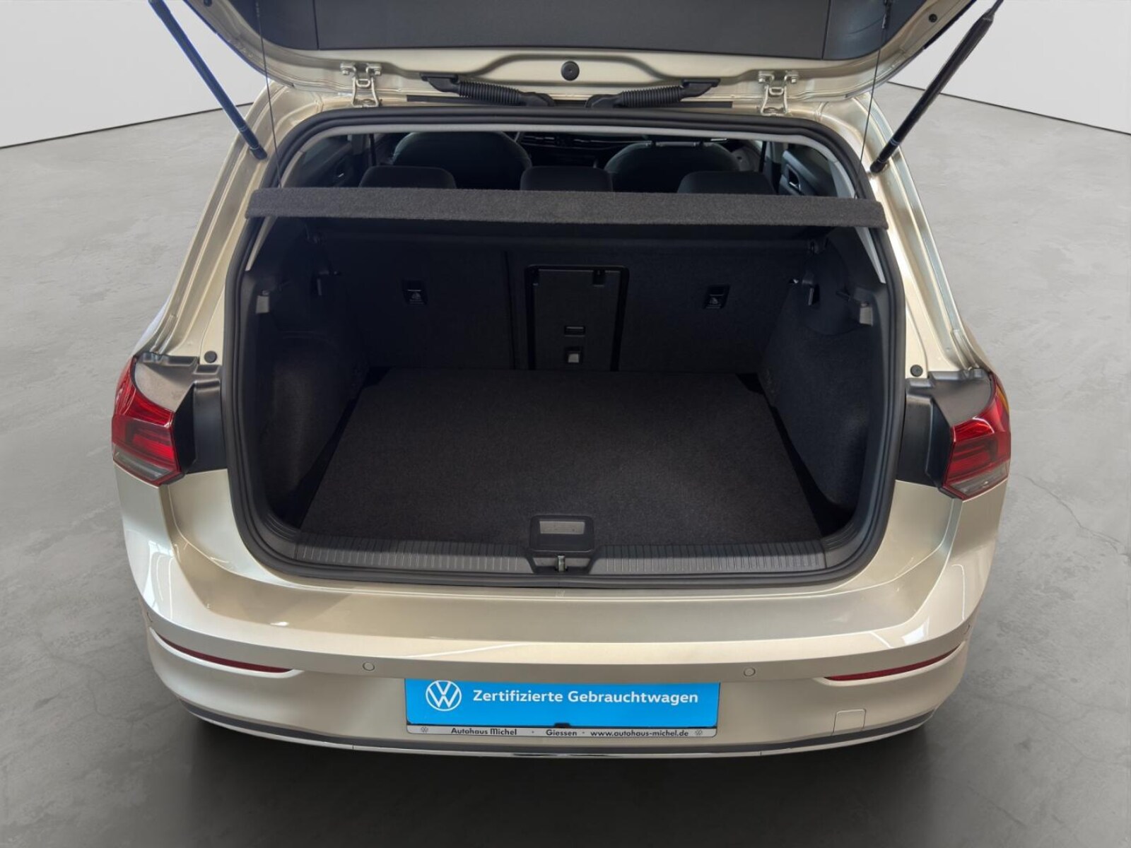 Volkswagen Golf – Bild 9