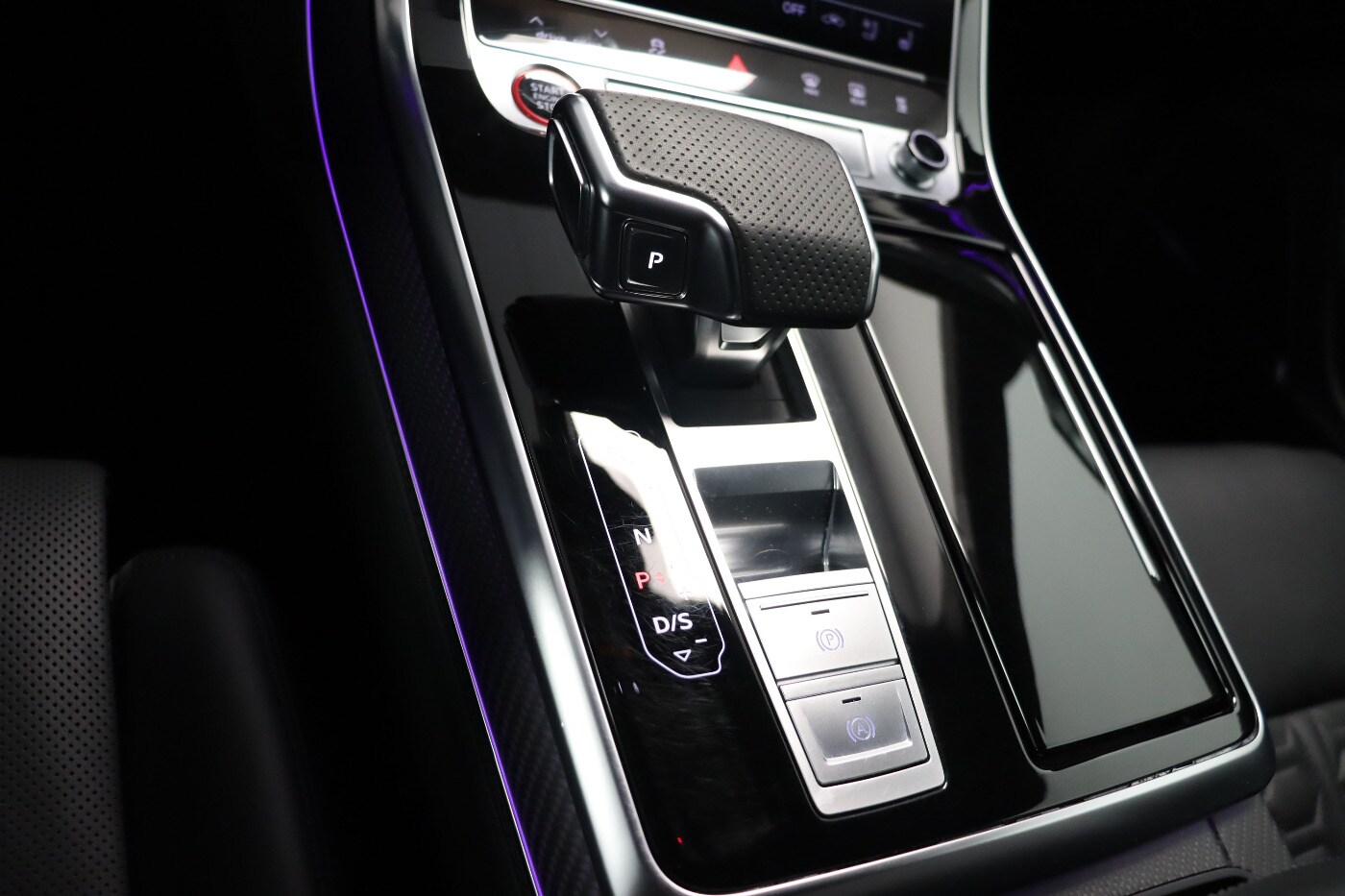 Image about Audi RS Q8 TFSI quattro tiptronic