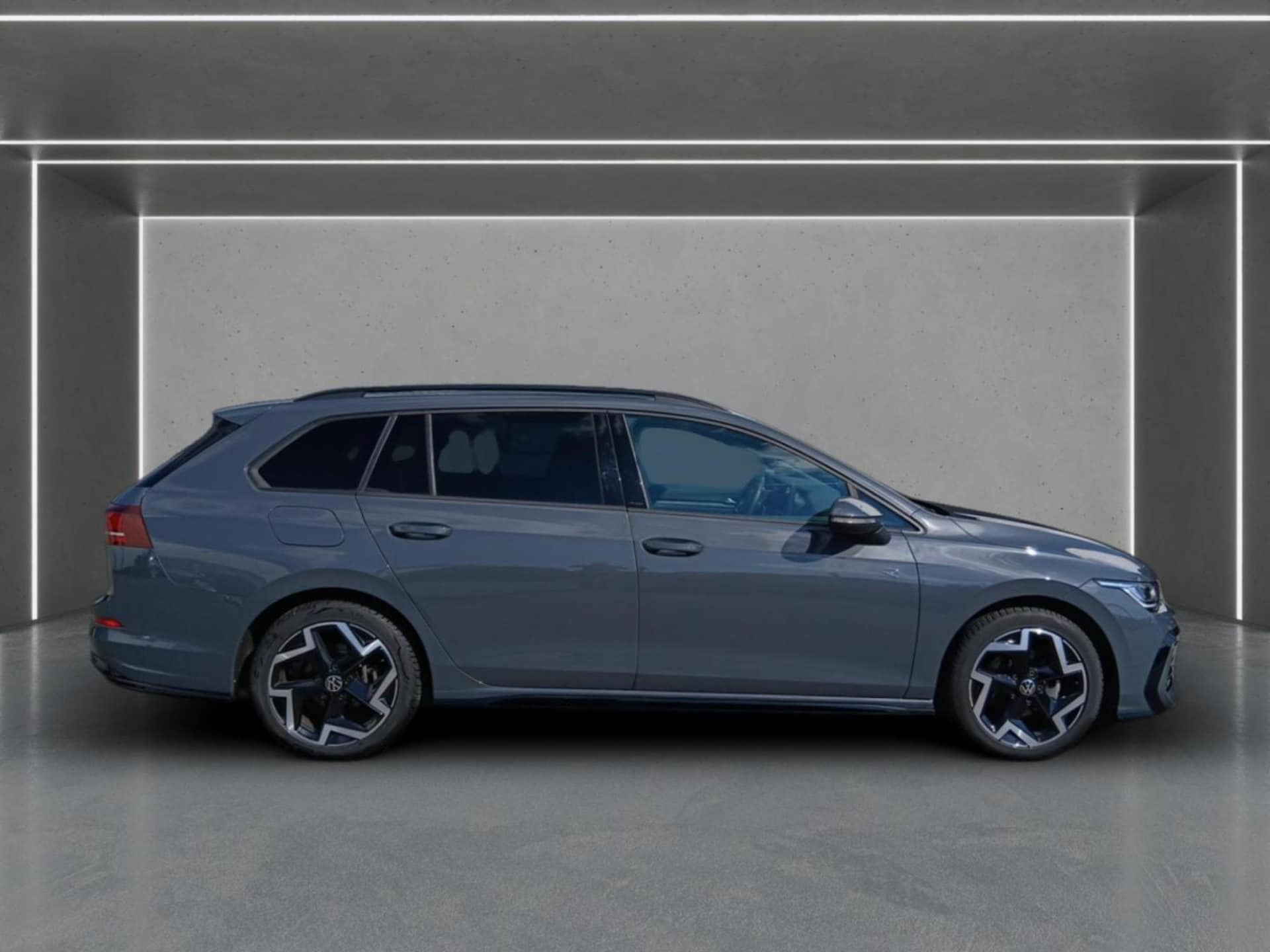 Volkswagen Golf Variant R-Line