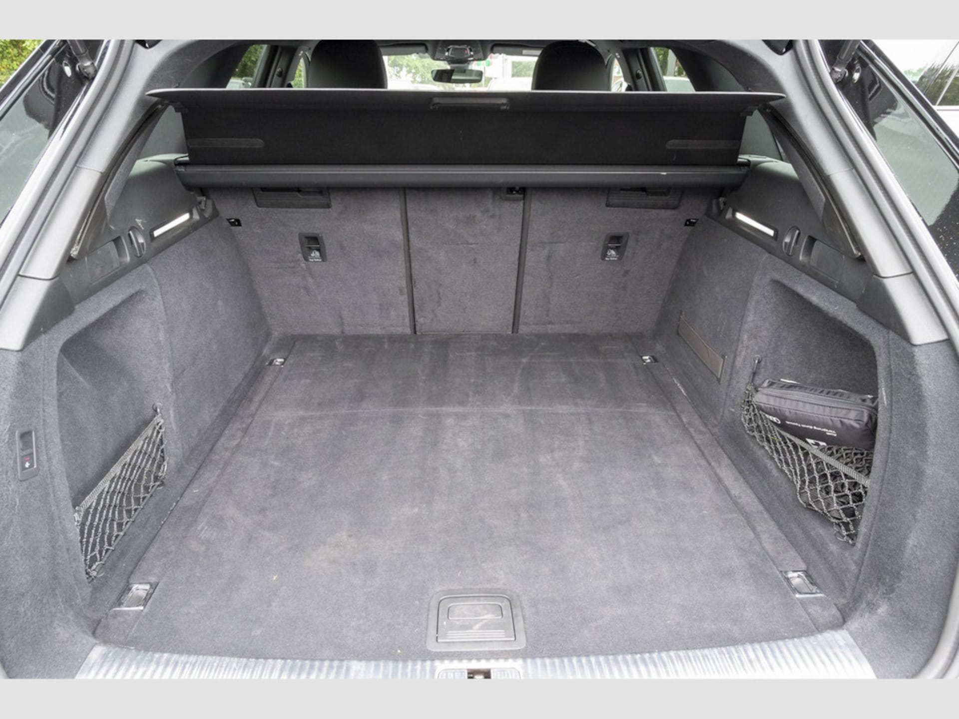 Audi A4 Avant S line