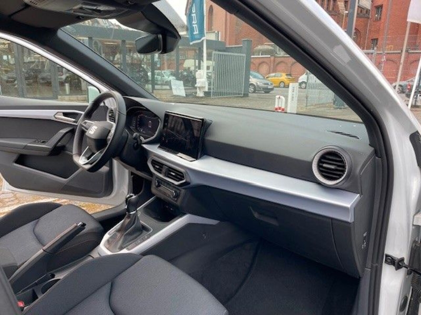 SEAT Arona – Bild 11