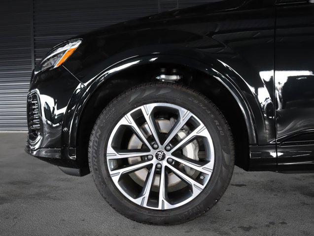 2026 Audi Q7 Premium