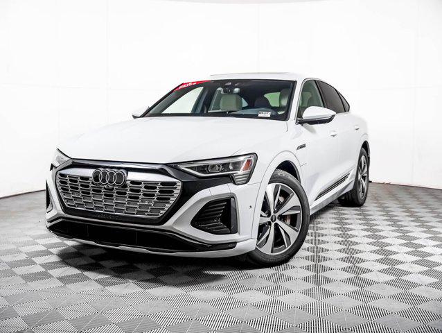 2024 Audi Q8 Sportback e-tron 55 114 kWh Premium Plus quattro's photo