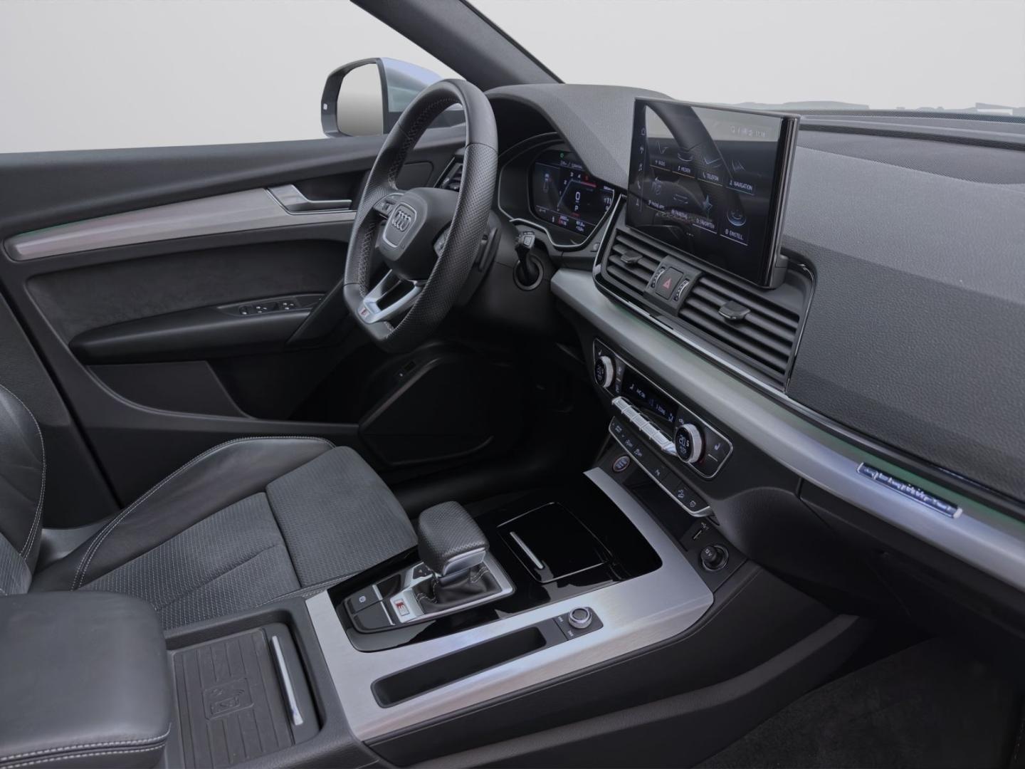 Bild über Audi SQ5 TDI tiptronic - für weitere Informationen kontaktieren Sie den Audi Partner