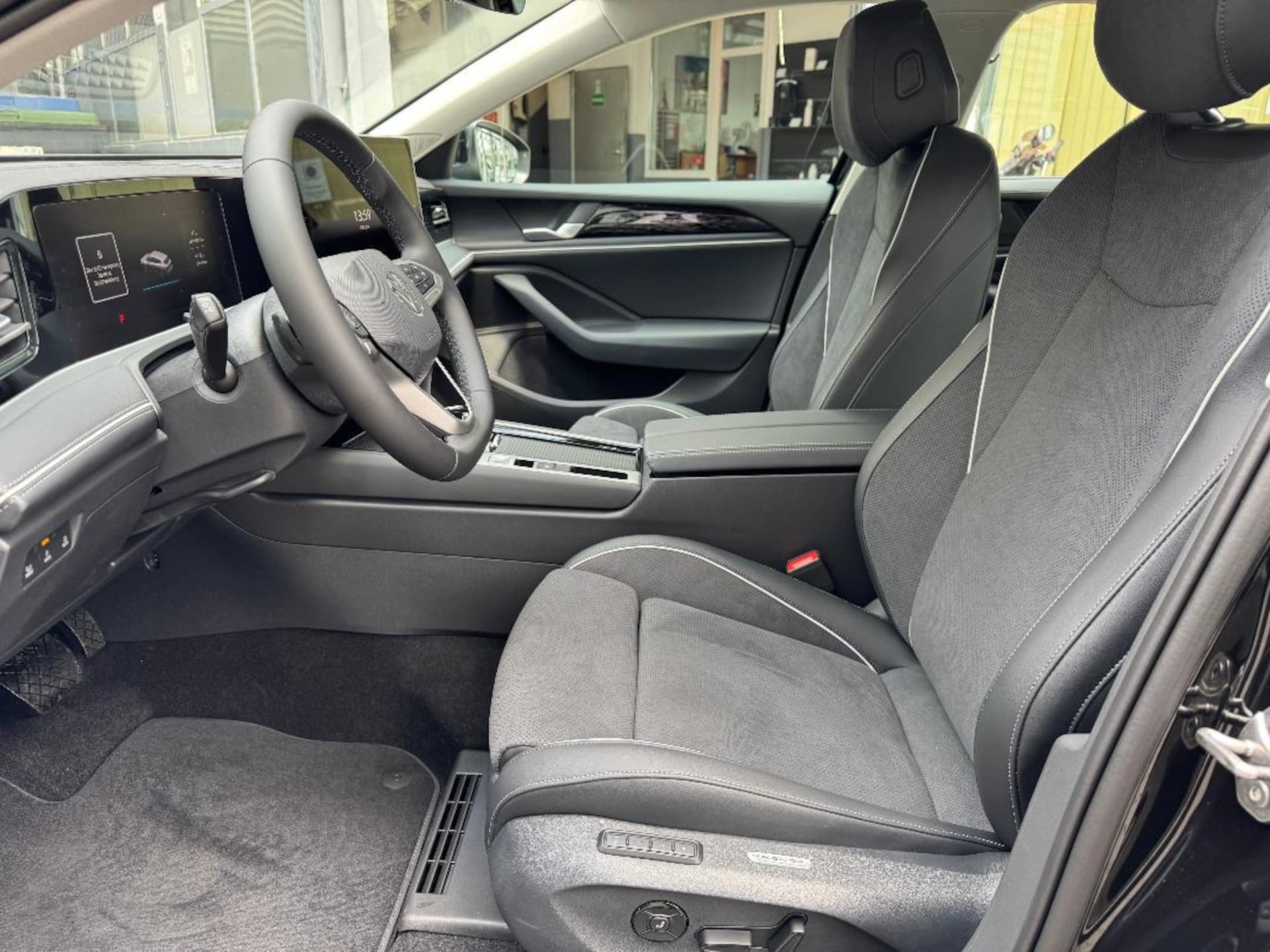 Volkswagen Passat Elegance