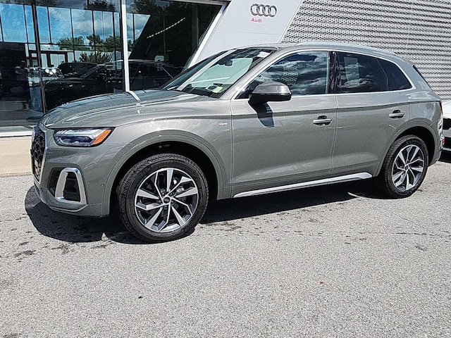 Photo of 2023 Audi Q5 