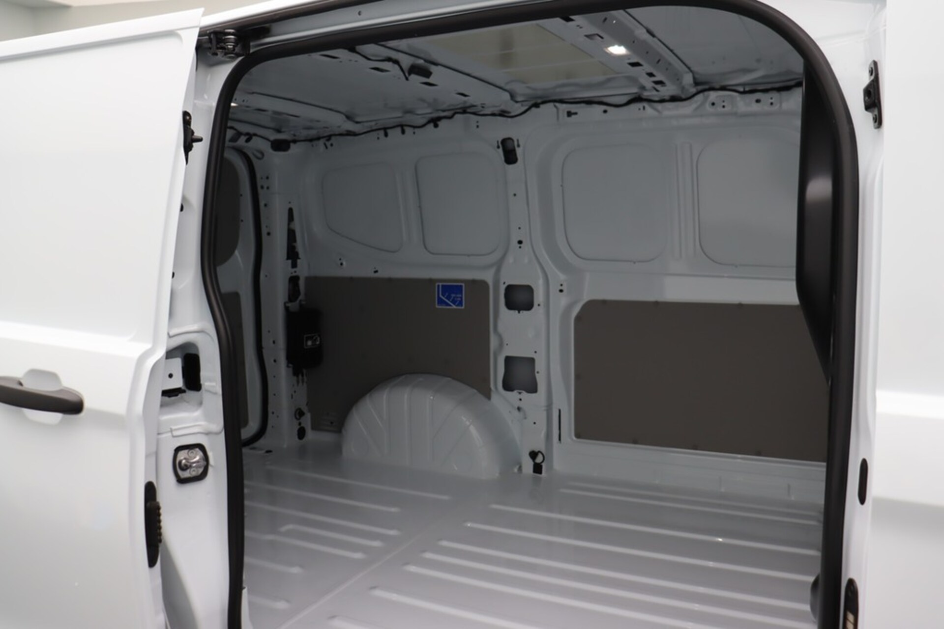Volkswagen Transporter Kasten kurzer Radstand