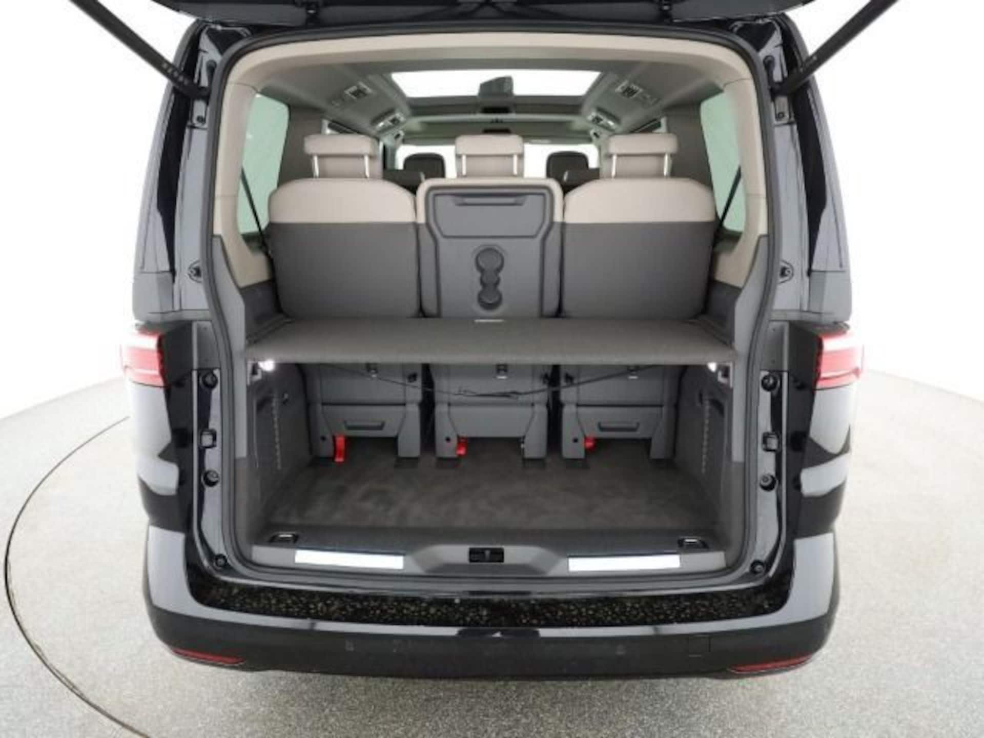 Volkswagen Multivan Langversion Style