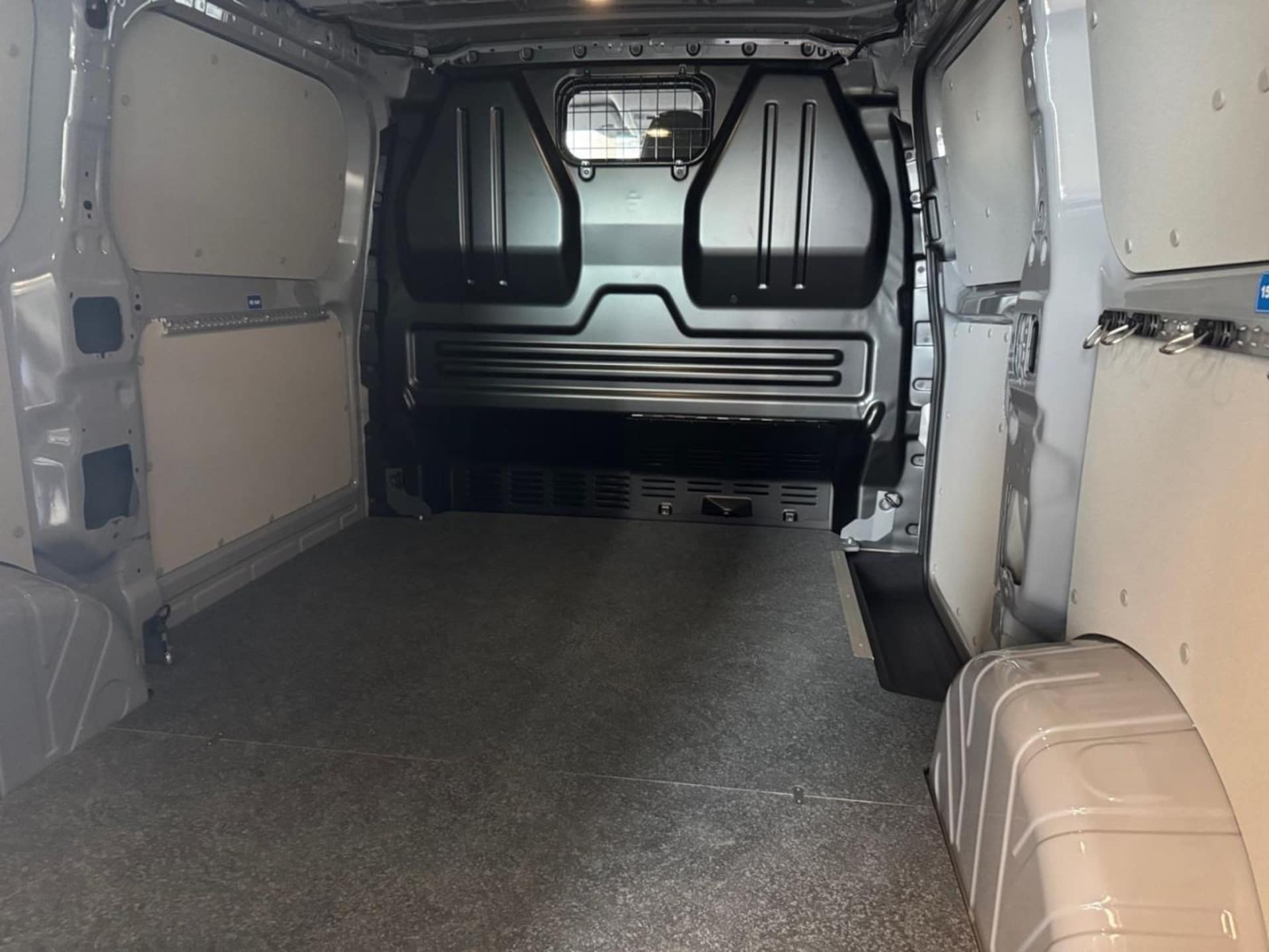 Volkswagen Transporter Kasten kurzer Radstand