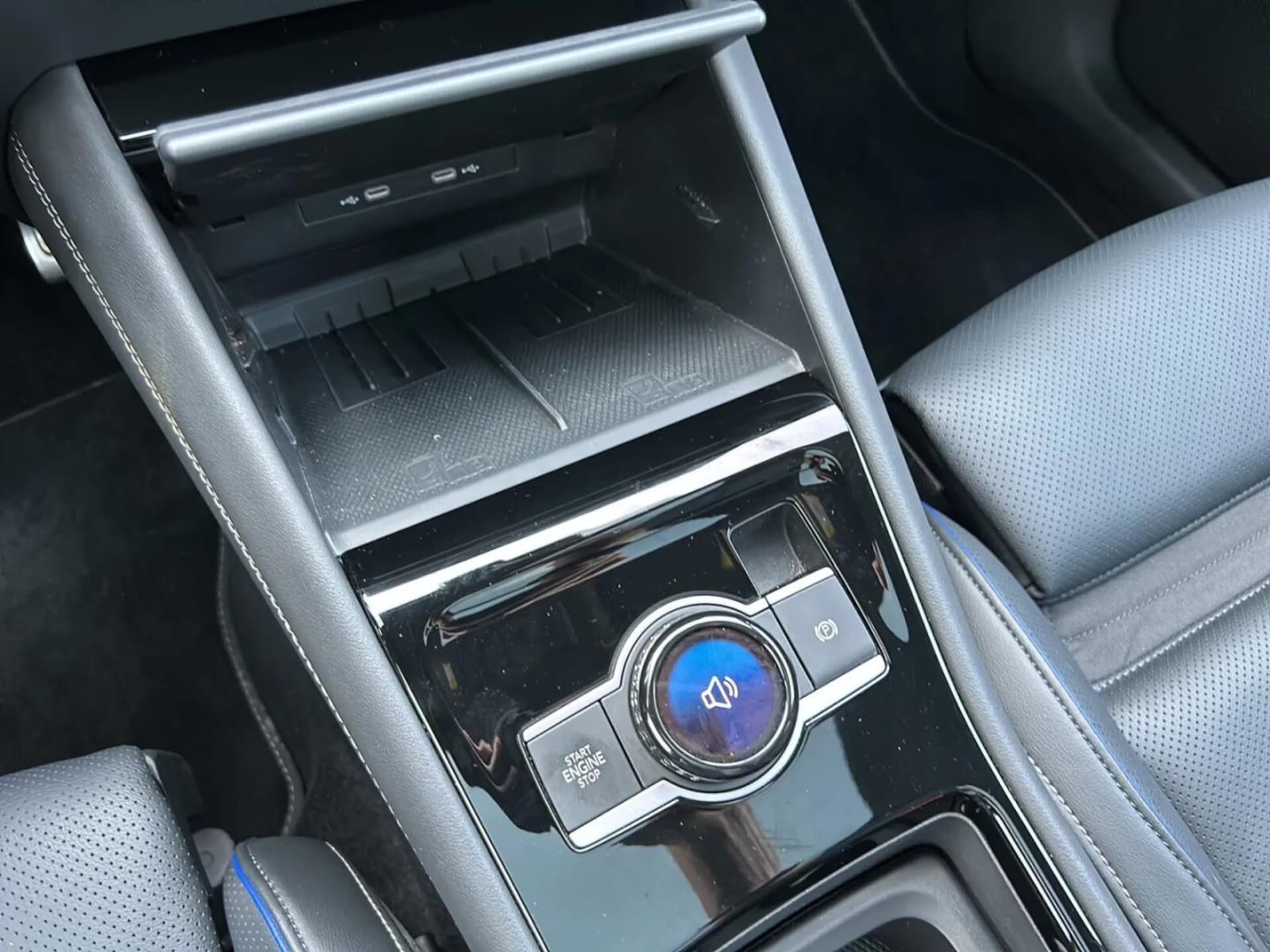 Volkswagen Tayron R-Line Plus
