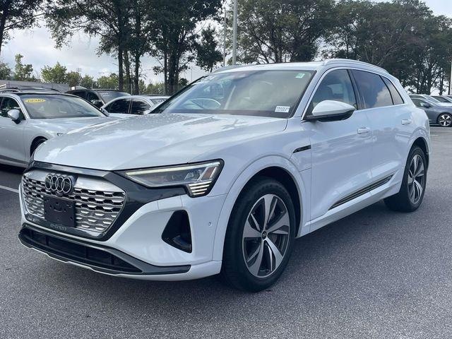 2024 Audi Q8 e-tron