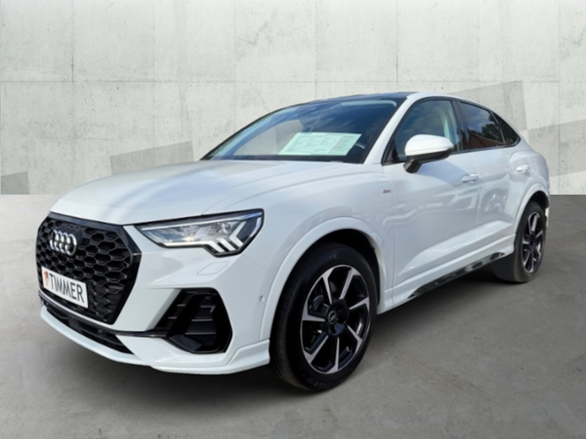Audi Q3 Sportback S line