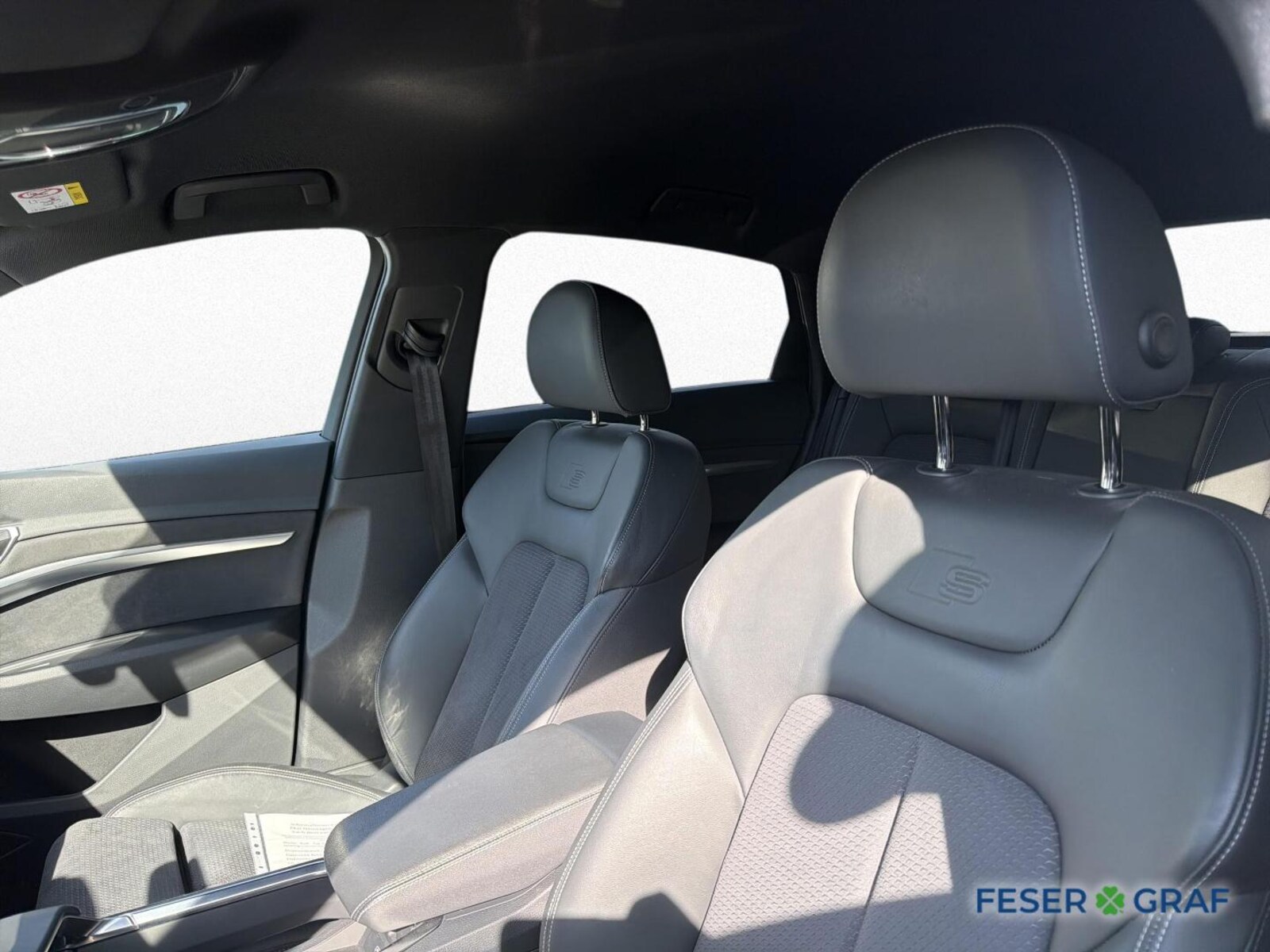 Audi Q8 Sportback e-tron – Bild 9