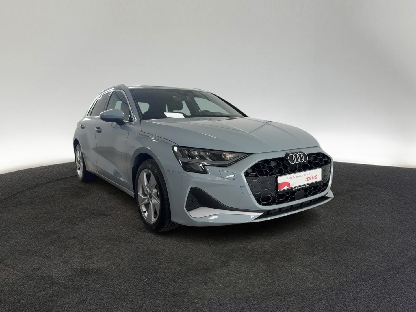 Bild über Audi A3 Sportback advanced 35 TFSI Schaltgetriebe - für weitere Informationen kontaktieren Sie den Audi Partner