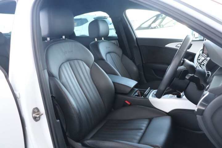 Audi A6 Sedan