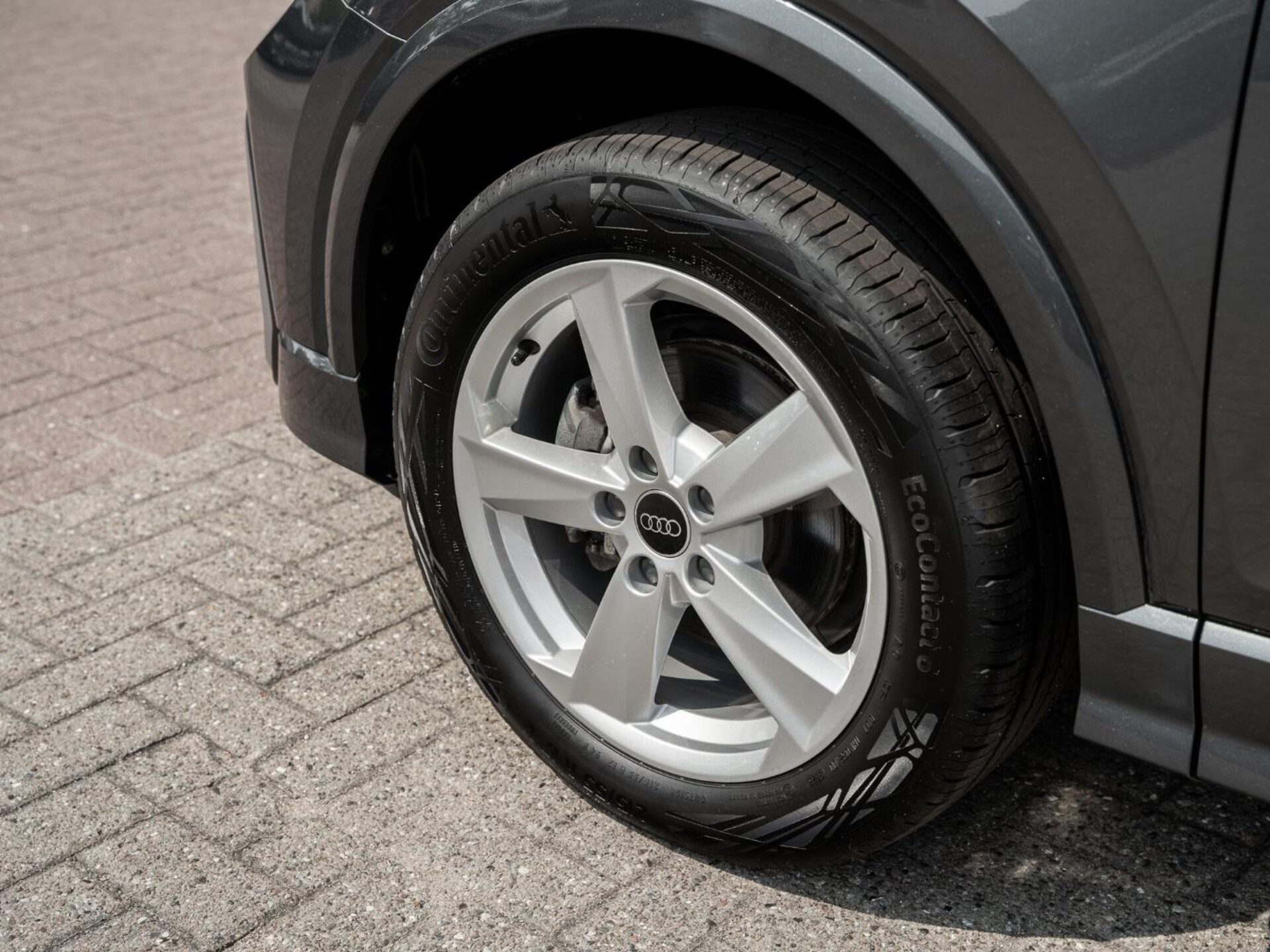 Audi Q2 S line