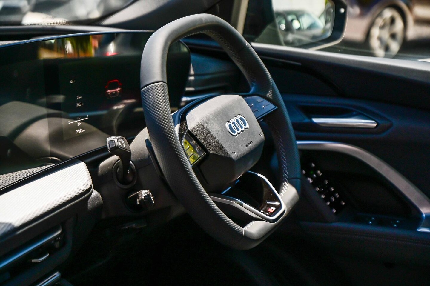 Image about Audi Q5 Sportback TDI quattro 150 kW sport