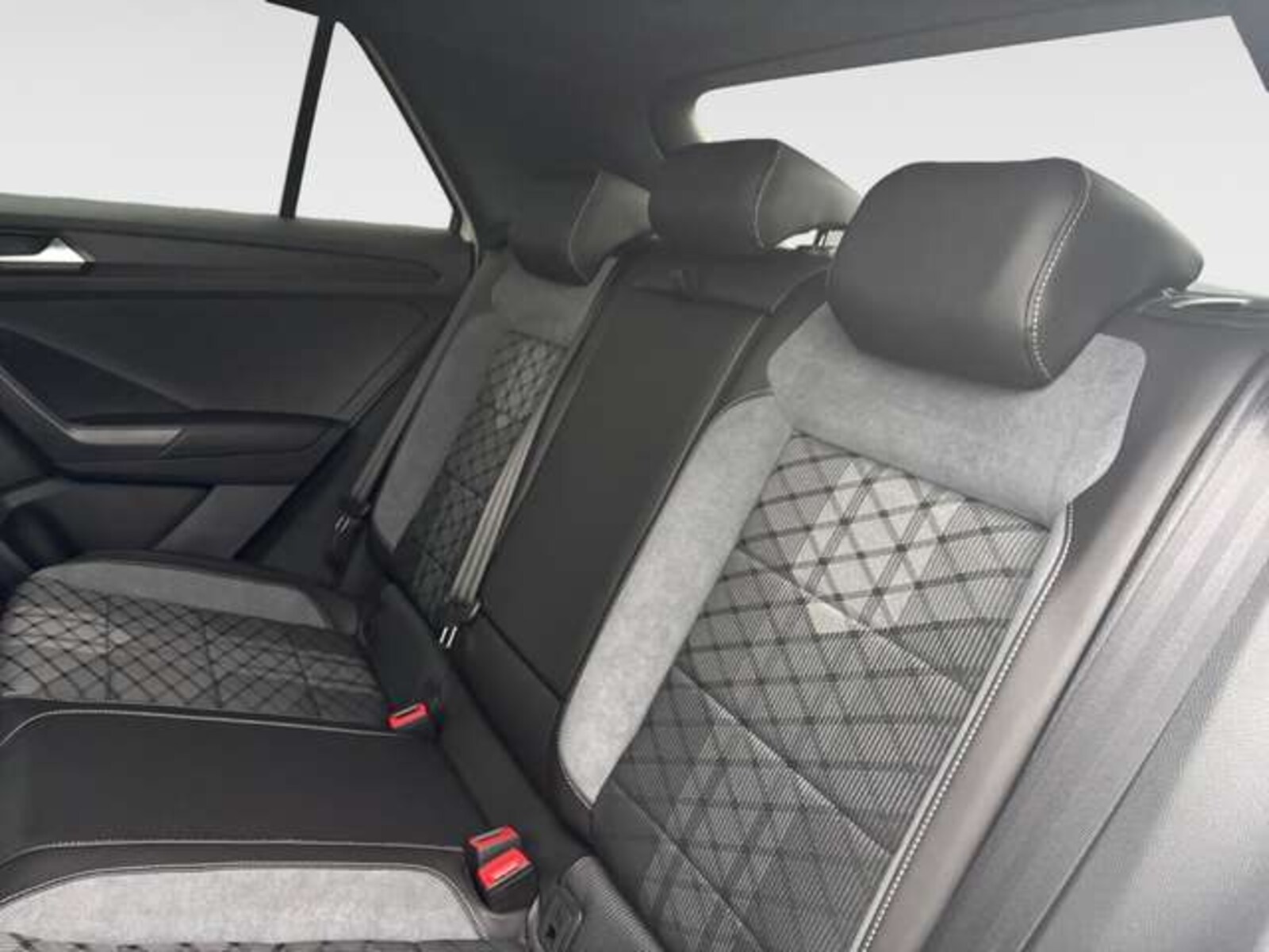 Volkswagen T-Roc – Bild 10