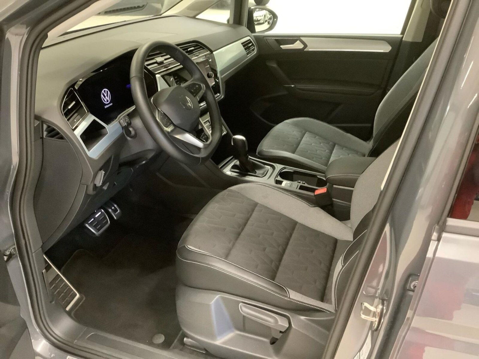 Volkswagen Touran – Bild 13