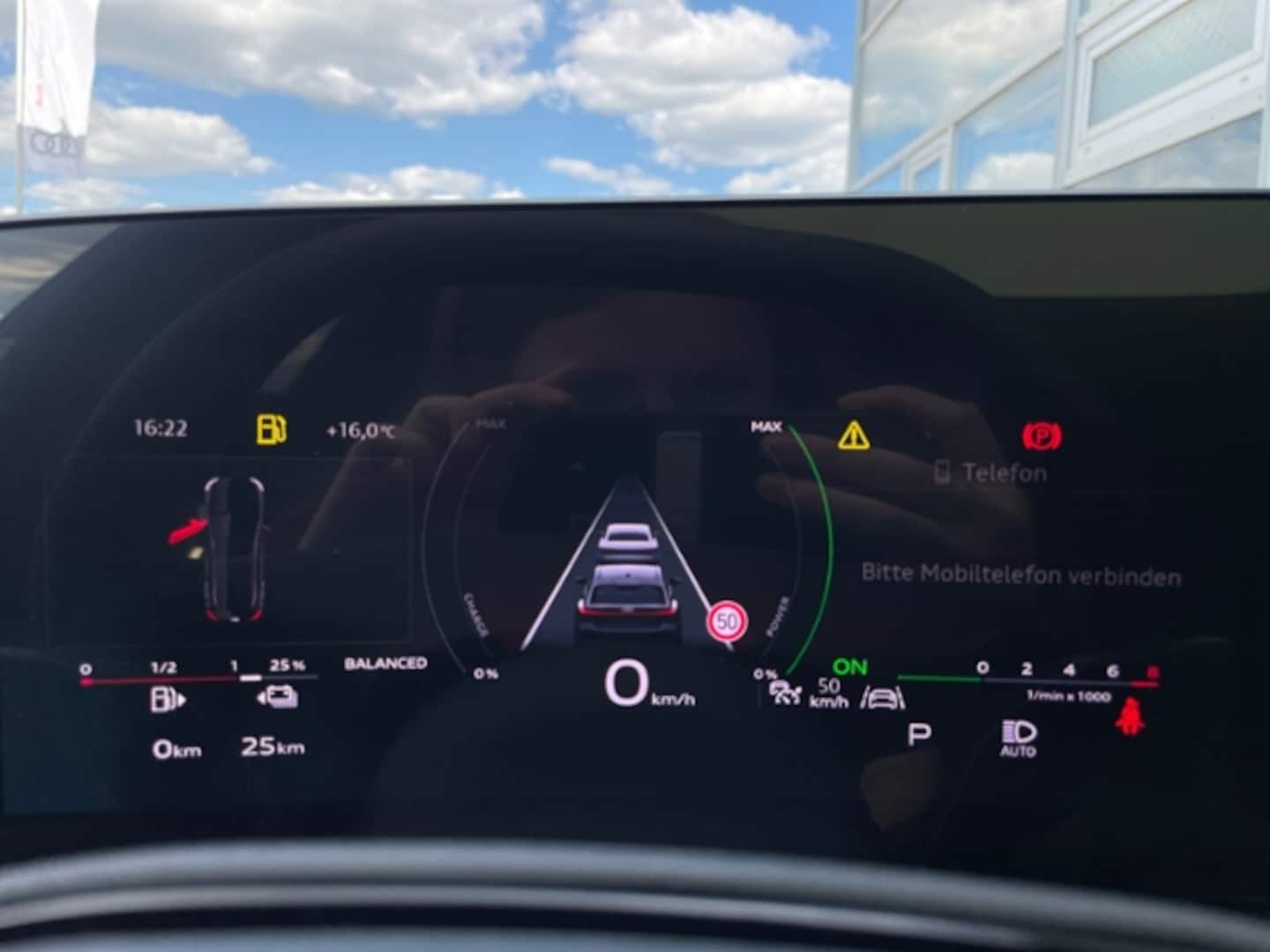 Bild über Audi A5 Avant e-hybrid e-hybrid quattro 220 kW S tronic - für weitere Informationen kontaktieren Sie den Audi Partner