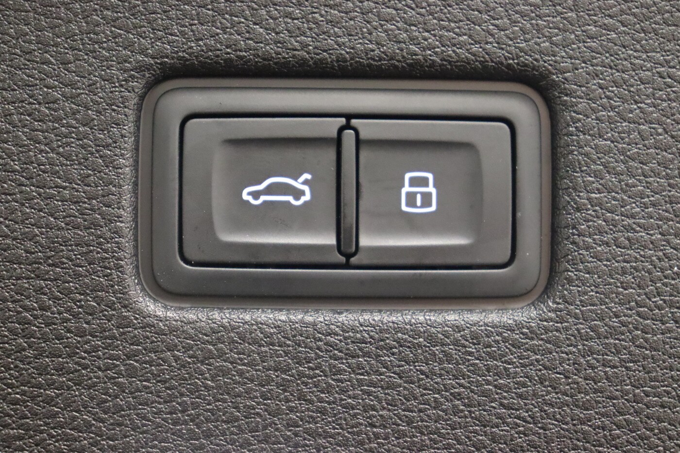 Image about Audi RS Q8 TFSI quattro tiptronic